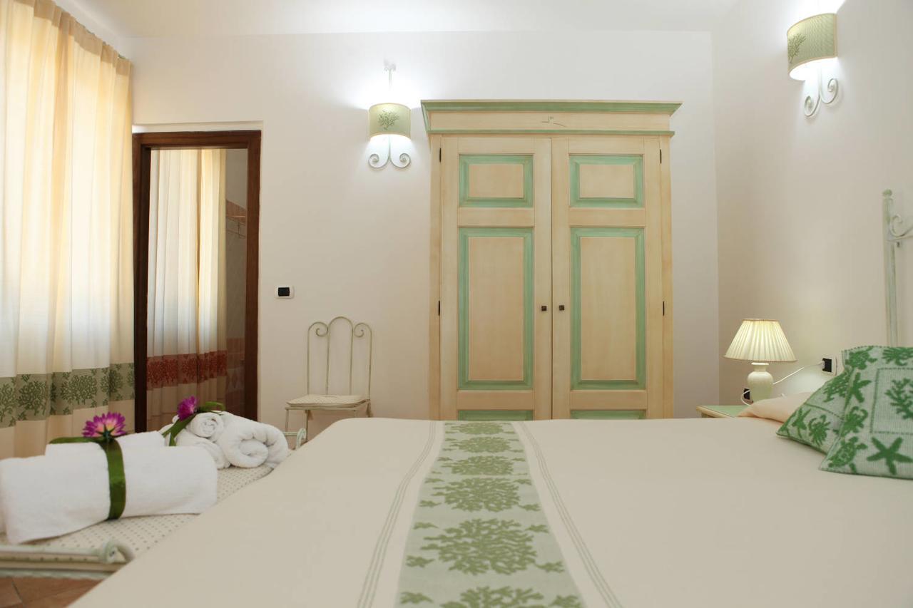 Guest House Villabianca La Maddalena  Luaran gambar
