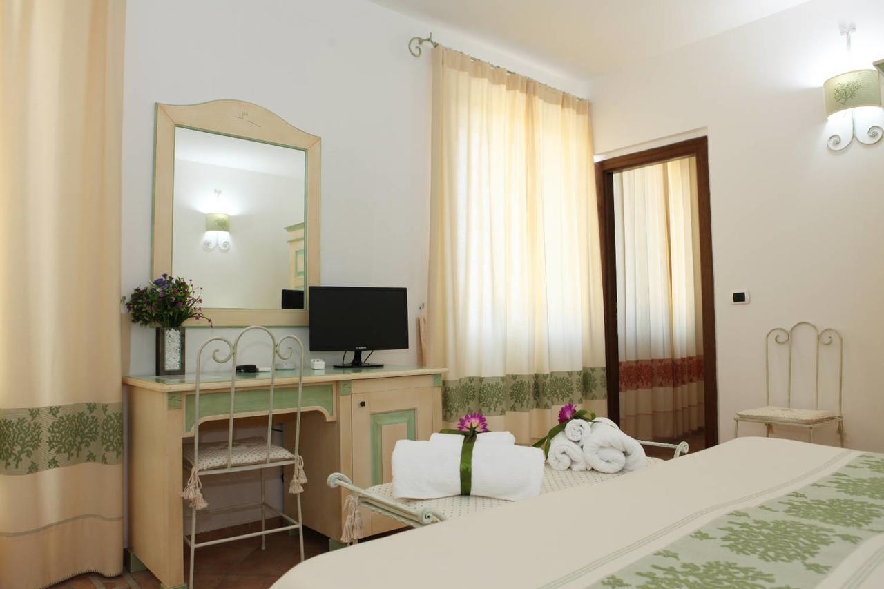 Guest House Villabianca La Maddalena  Luaran gambar