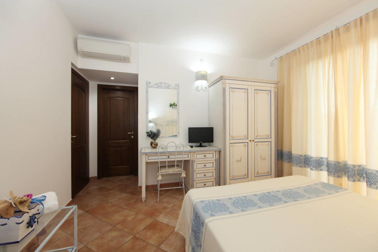 Guest House Villabianca La Maddalena  Luaran gambar