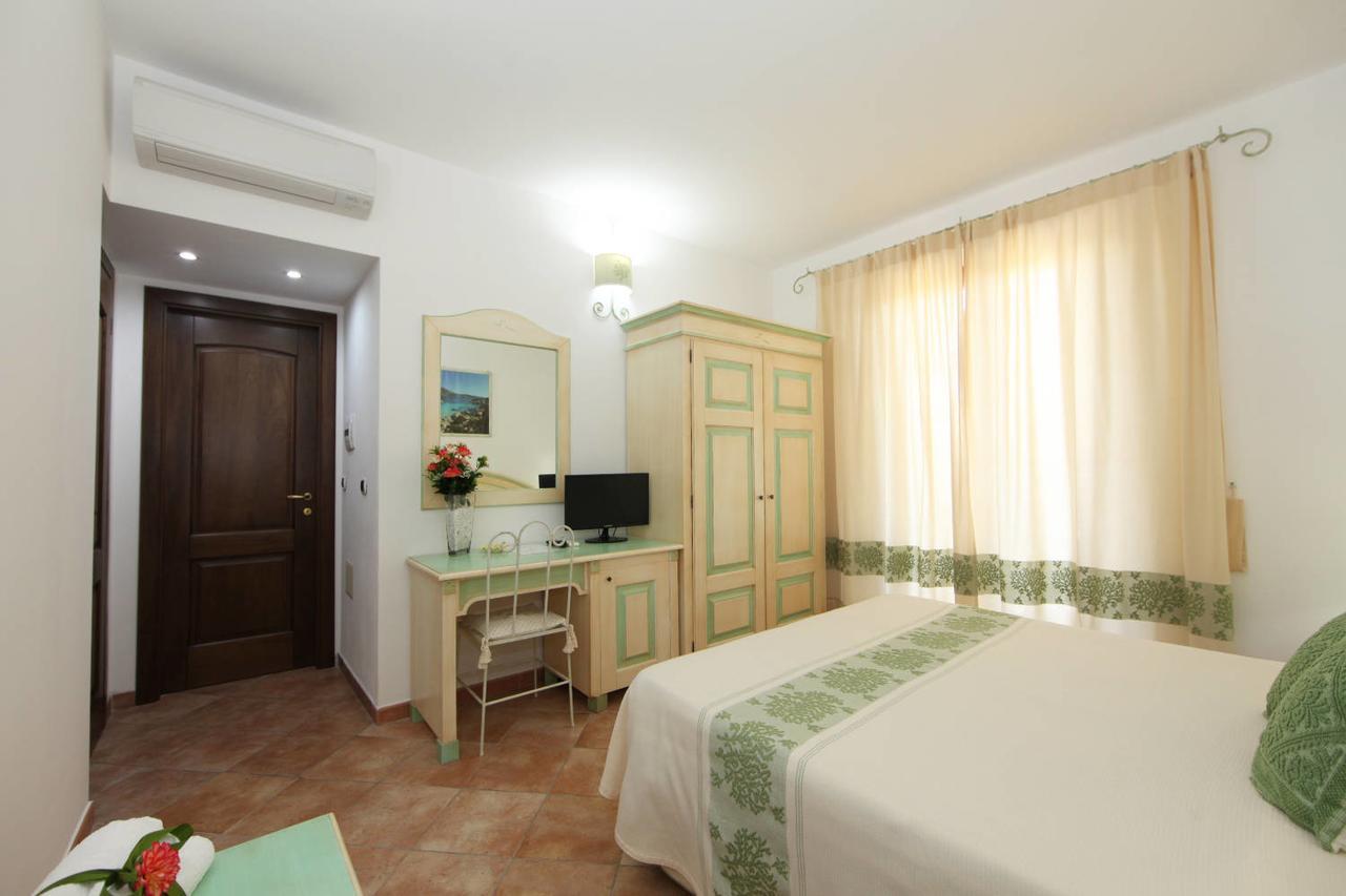 Guest House Villabianca La Maddalena  Luaran gambar