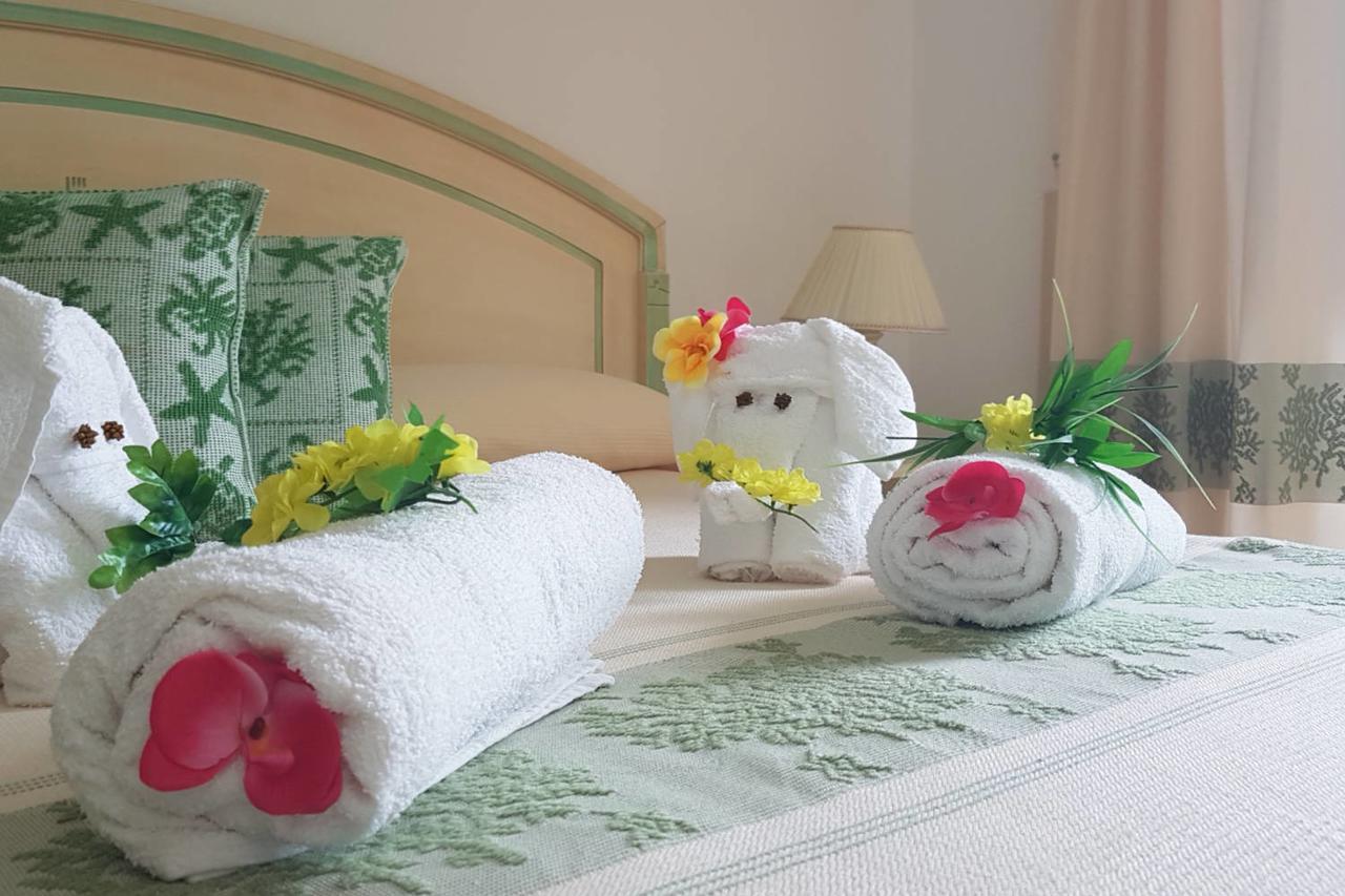 Guest House Villabianca La Maddalena  Luaran gambar